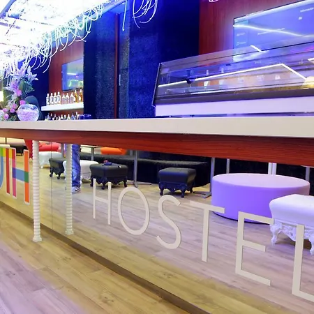 Urban Youth Hostal *