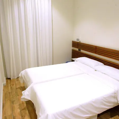 Urban Youth Hostel