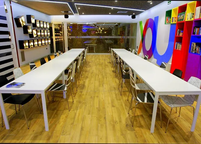 Albergue Urban Youth *